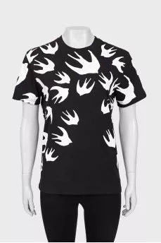 Black T-shirt with white print