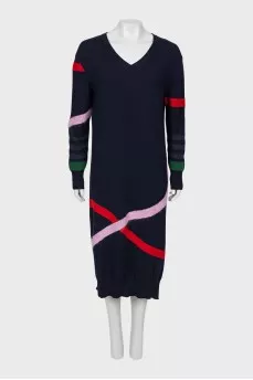 Wool dress with V-neck