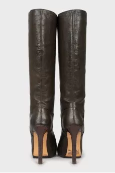 High-heeled leather boots