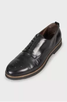 Men's black brogues