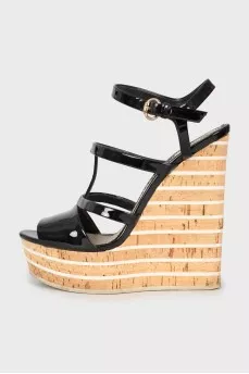 Patent wedge sandals
