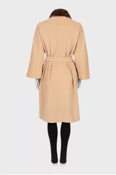 Beige short pile coat