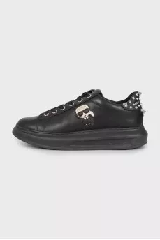 Leather sneakers with spikes