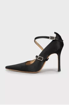 Textile pointed toe shoes