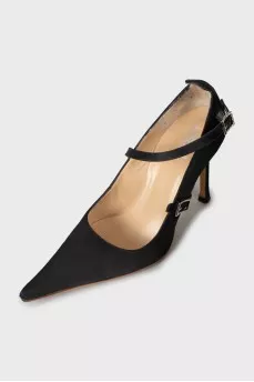 Textile pointed toe shoes