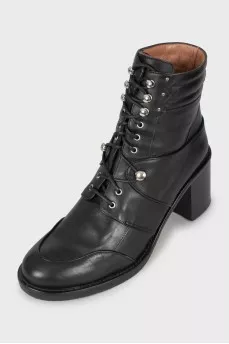 Leo boots