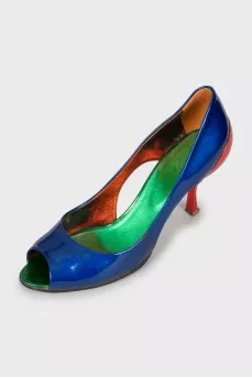 Two-tone stilettos