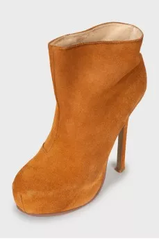 Light brown stiletto heeled booties