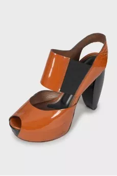 Brown heeled sandals