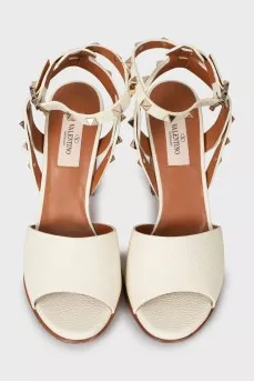 Leather sandals decorated with studs