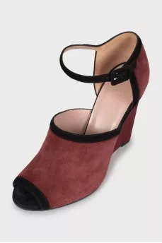 Two-tone wedge sandals