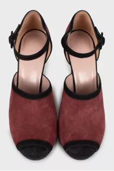 Two-tone wedge sandals
