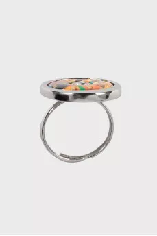 Silver ring with a pattern