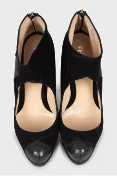 Combined black ankle boots