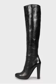 High-heeled leather boots