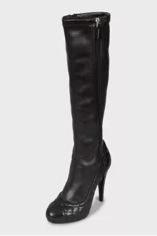 Leather boots with logo on toe