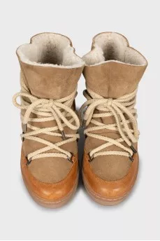 Boots Nowles