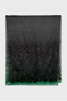 Two-tone scarf decorated with fringe
