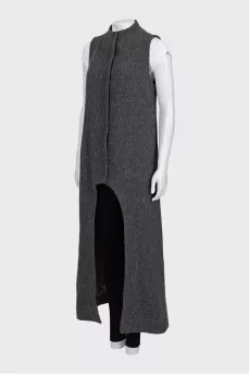 Gray vest extended at the back