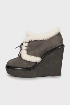 Insulated wedge ankle boots