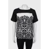 Black and white patterned T-shirt