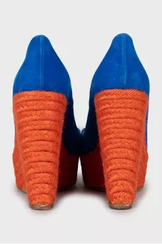 Suede woven wedge shoes