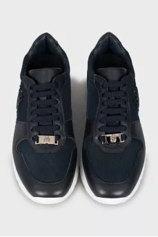 Men's sneakers with patch