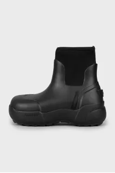 Rubber boots with tag