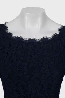Lace dress with 3/4 sleeves
