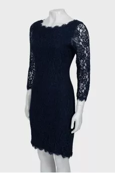 Lace dress with 3/4 sleeves