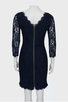 Lace dress with 3/4 sleeves