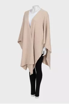 Beige poncho without fastening
