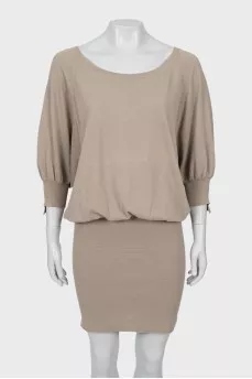 Gray mini dress with 3/4 sleeves
