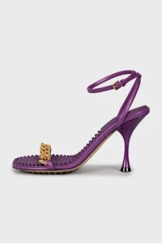 Dot sandals