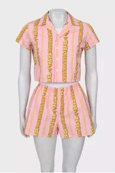 Pajama suit with shorts