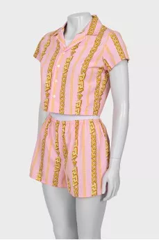 Pajama suit with shorts