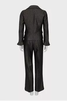 Suit with trousers in fine print