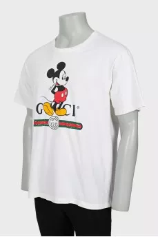 Men's white T-shirt with print