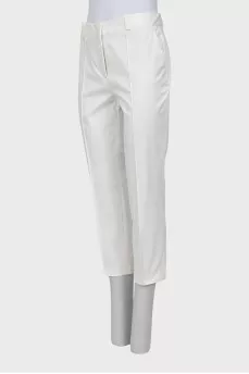 White trousers with stitched creases