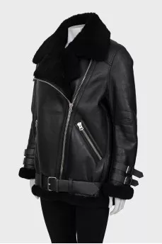 Black sheepskin coat made of leather and fur