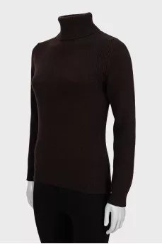 Brown knitted golf