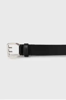 Black leather belt