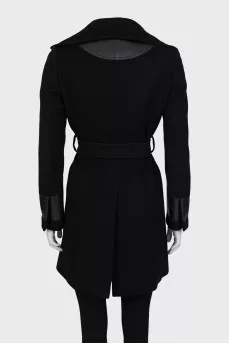 Fitted coat with leather inserts