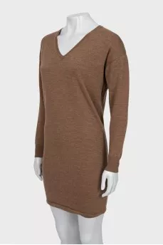 Wool dress with V-neck