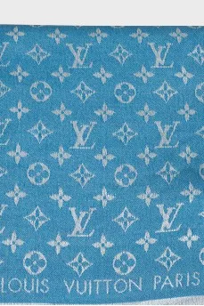 Scarf with fringe in signature print