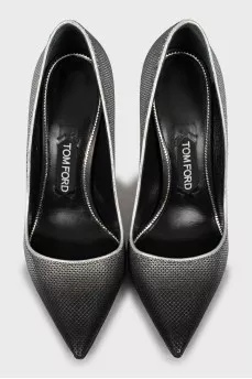 Gradient shoes