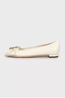 Leather ballet shoes with gold logo