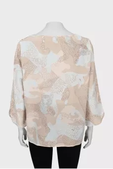 Printed loose-fitting blouse