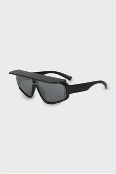 Sunglasses mask with curtain