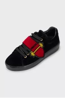 Velor sneakers with Velcro and laces